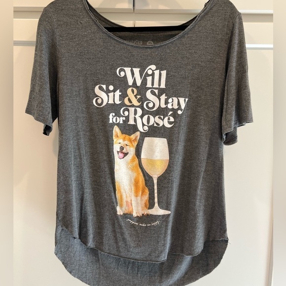 Puppies Make Me Happy T-Shirt. One Size. Measures L-XL. - Picture 9 of 10